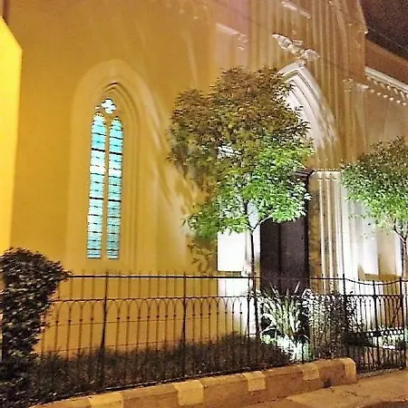 17 Rue Du Docteur Rostan 앙티브